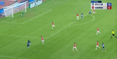 九游体育-【中超】韦世豪任航染红费利佩头球 三镇1比1蓉城