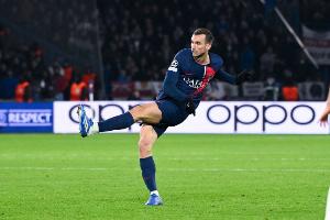 从被嘘到逆袭！队报盛赞法比安：低调优雅的中场，用表现赢得认可