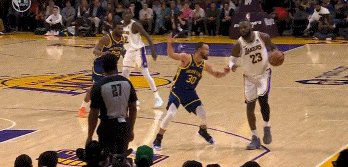 1710654287303070954.gif 三分被吹+五次重开 詹姆斯纪录之夜却遭“熬老头”