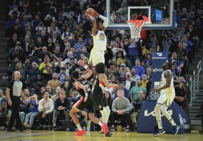 为何麦克丹尼尔斯能拿5年1.36亿美元合同，而库明加不行