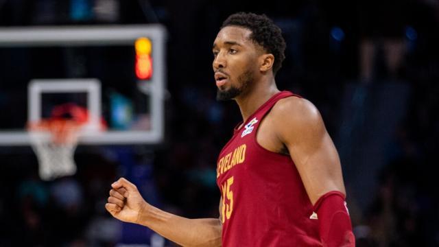 九游官网-【人物】从得分手到舵手 米切尔的无声MVP征程