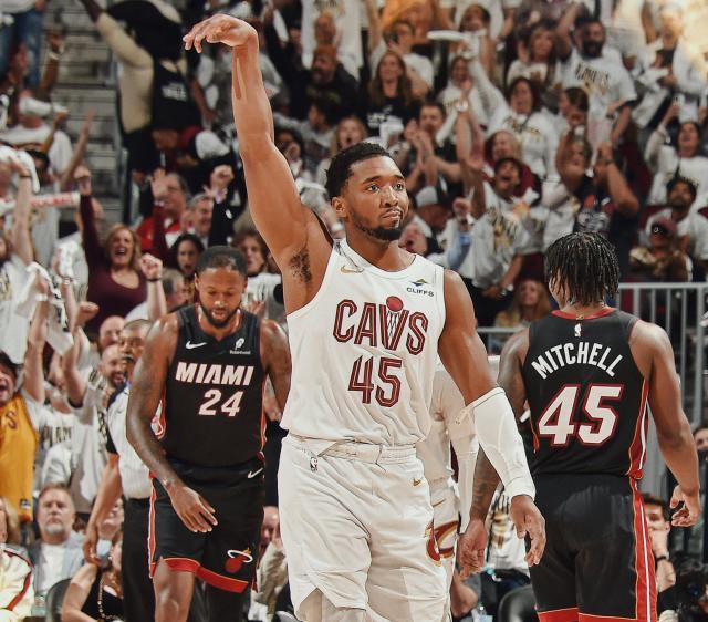 九游体育-单节三分雨+末节米球王！骑士打破斯波G2逆袭定律