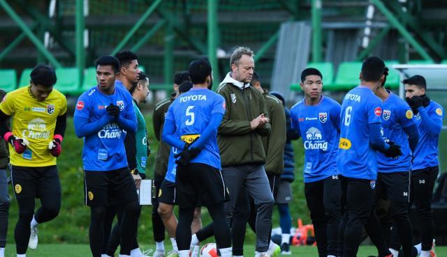 九游下载-泰囧！泰国队要坐船才能回家 转场11个小时被质疑