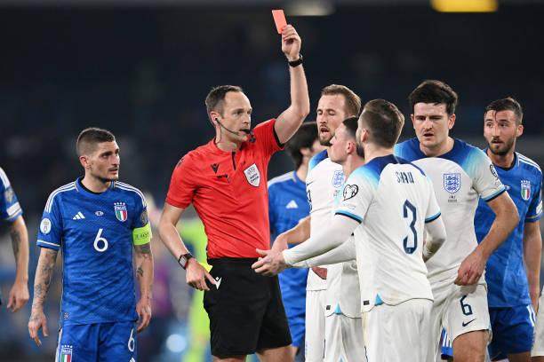 九游app-【欧预赛】凯恩点射破纪录，意大利主场1比2英格兰